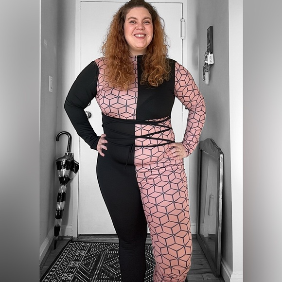 Pants - Geometric Pink and Black Jumpsuit 🌹